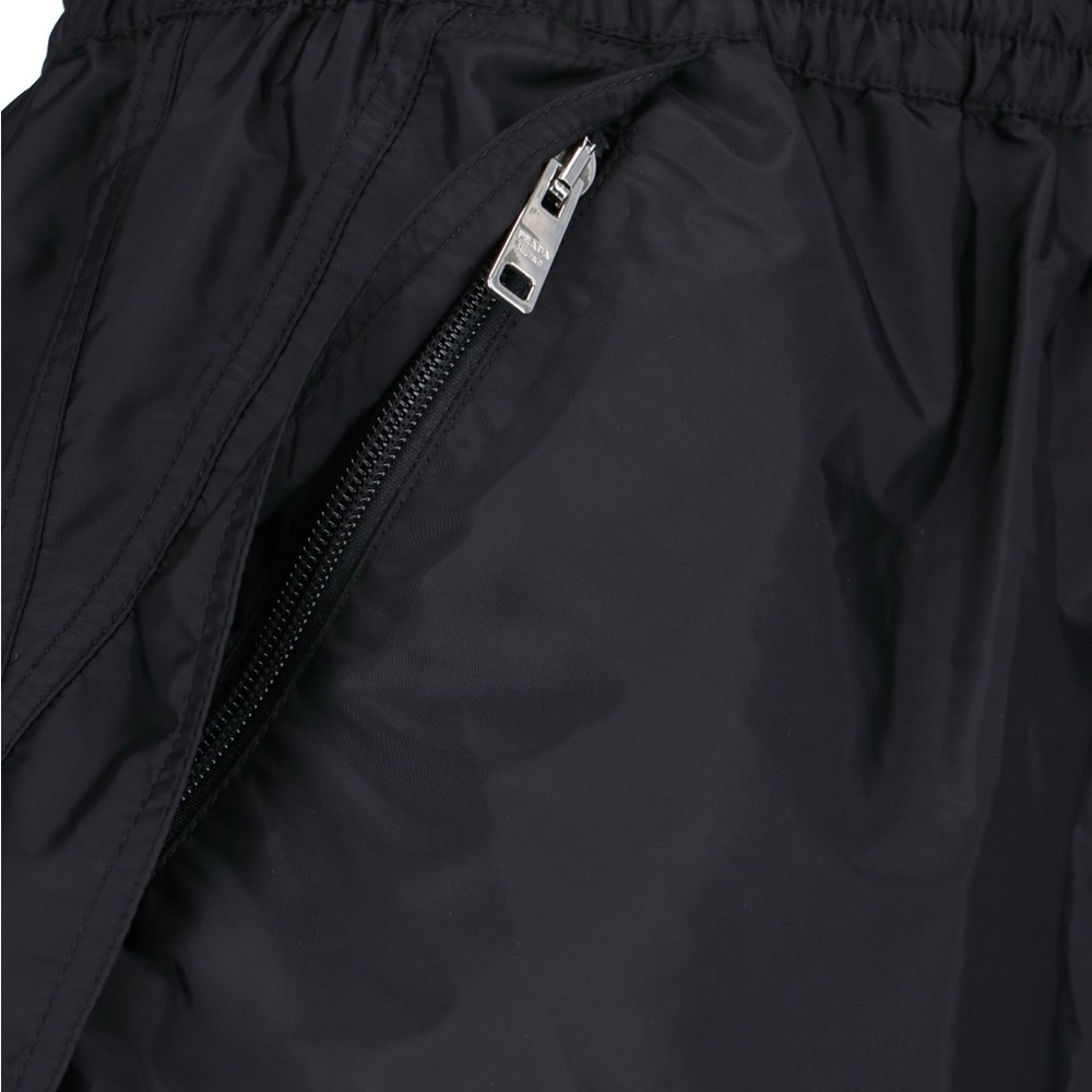 NWT Prada Light Re-Nylon Black Shorts Size 38 - Picture 6 of 7
